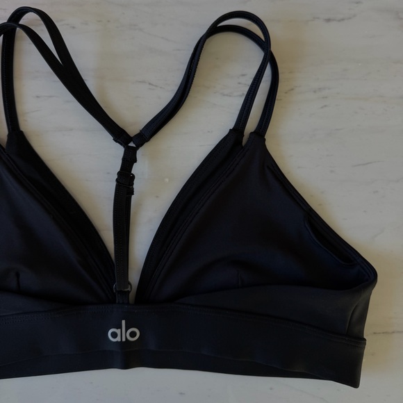 ALO Yoga Black Strappy Sports Bra
